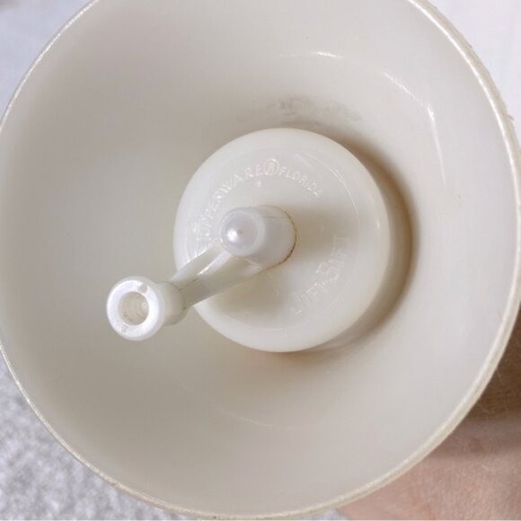 Vintage Tupperware Jiffy Sift Sifter - Picture 5 of 10